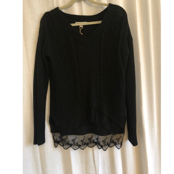 Black Sweater with Lace - Picture 1 of 2